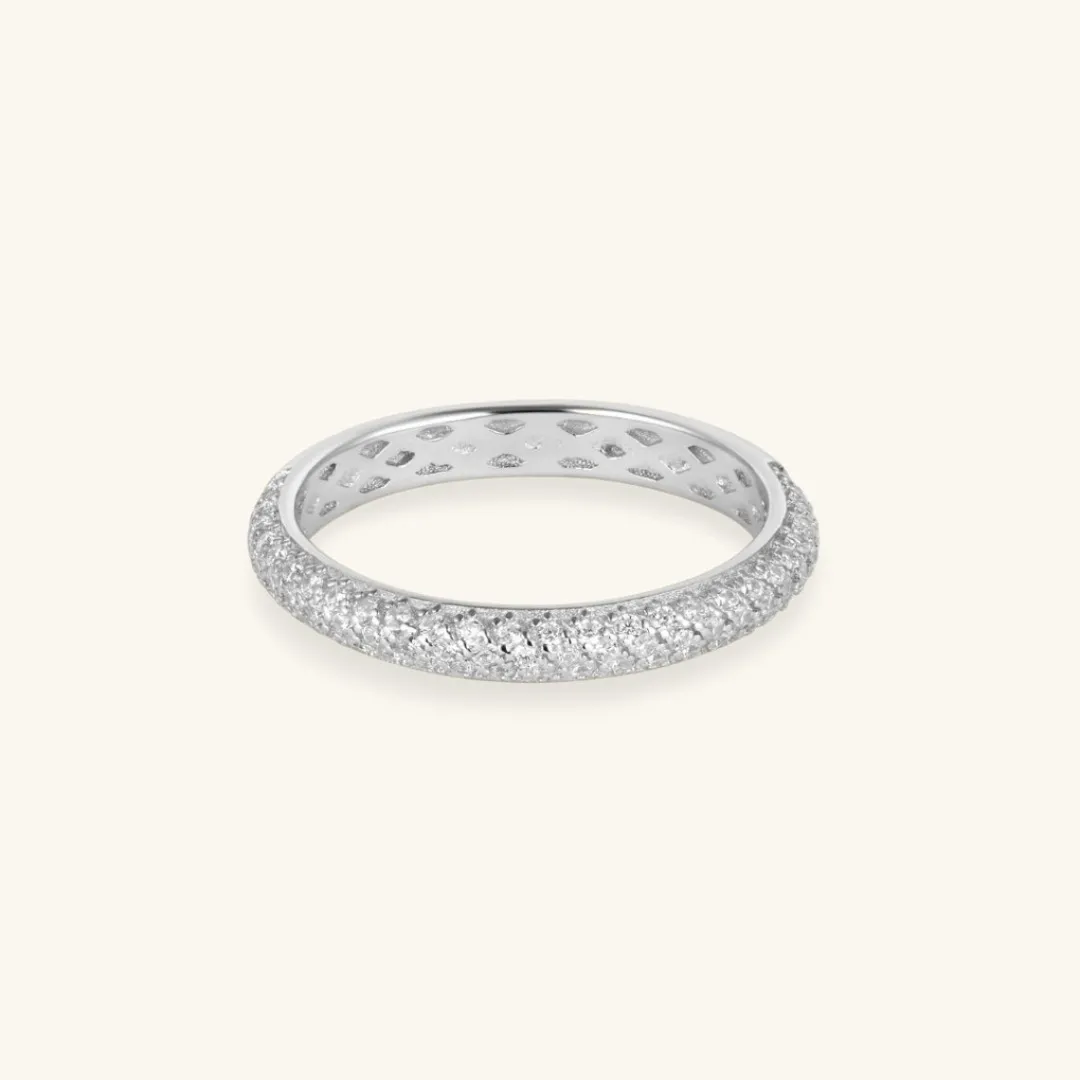 /public/photos/live/Pave Moissanite Diamond Wedding Band-1115 (1).webp